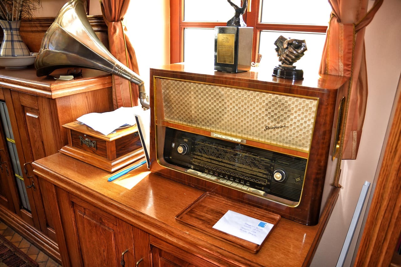 old-radio